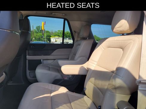 Used 2024 Lincoln Navigator L Reserve AWD/4WD image 11