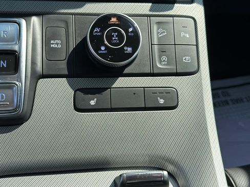 Used 2025 Hyundai Palisade SEL AWD/4WD image 17