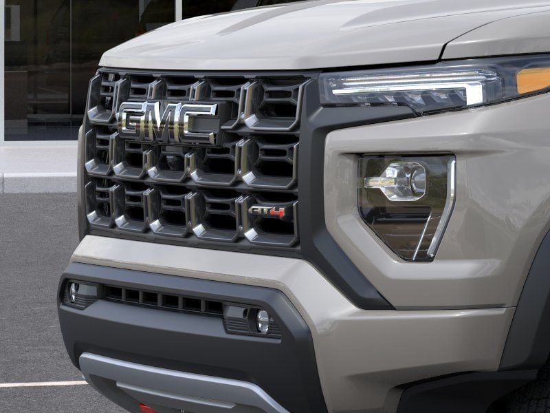 New 2026 GMC Canyon AT4 w/ Nightfall Edition AWD/4WD image 13