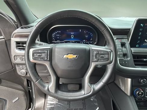 Used 2023 Chevrolet Tahoe LT w/ Luxury Package AWD/4WD image 12