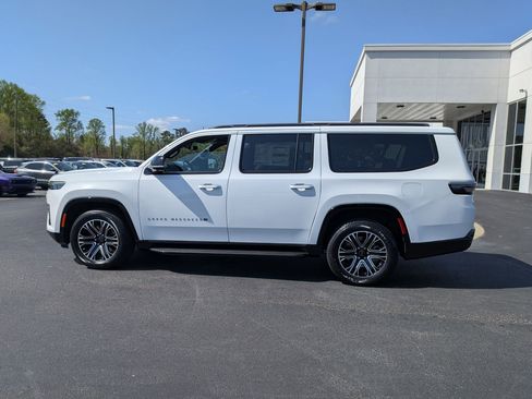 New 2026 Jeep Grand Wagoneer L 4WD image 8