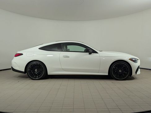 Used 2024 Mercedes-Benz CLE 300 4MATIC Coupe image 8