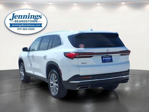 Used 2025 Buick Enclave Preferred FWD image 7
