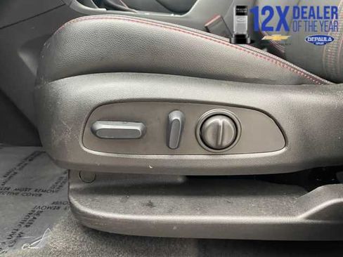 Certified 2023 Chevrolet Equinox RS AWD/4WD image 9
