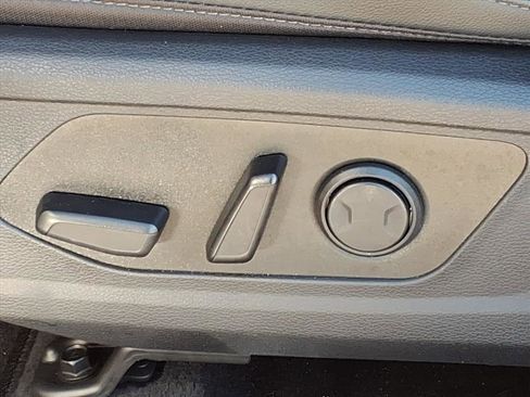 Used 2023 Kia Sportage EX w/ EX Premium Package image 16