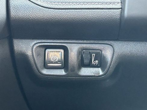 Used 2019 GMC Acadia SLT image 21