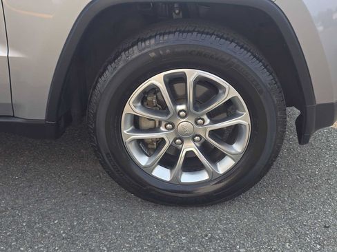 Used 2014 Jeep Grand Cherokee Limited AWD/4WD image 9