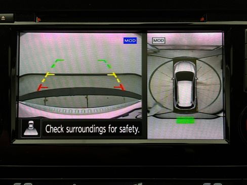 Used 2020 Nissan Rogue SL w/ Premium Package AWD/4WD image 16