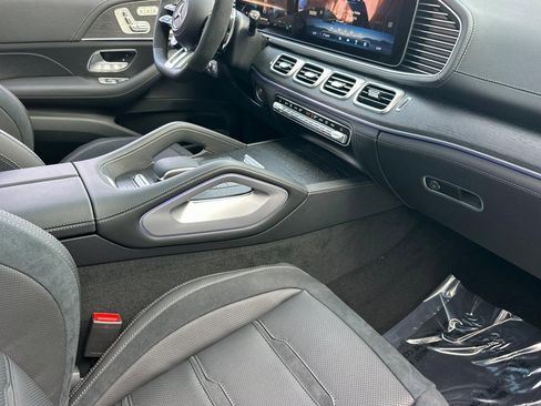New 2026 Mercedes-Benz GLE 53 AMG 4MATIC Coupe image 27