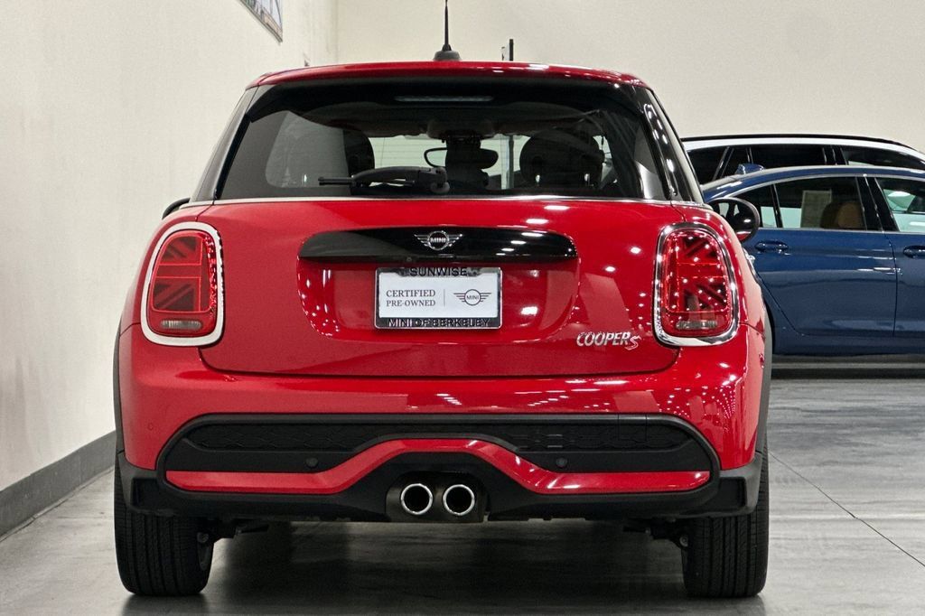 Used 2024 MINI Cooper S FWD image 5