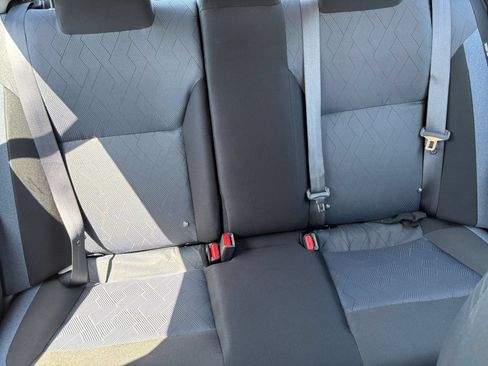 Used 2025 Nissan Versa SV FWD image 36