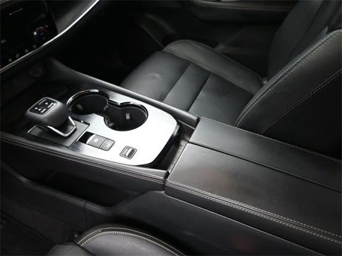 Used 2021 Nissan Rogue SL image 33