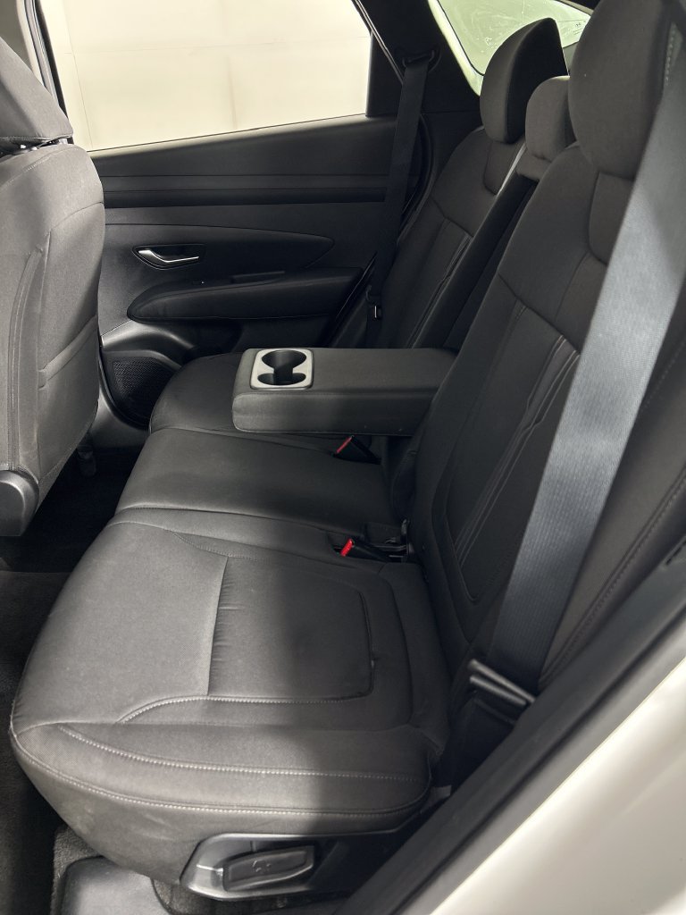 Used 2025 Hyundai Tucson SEL FWD image 17