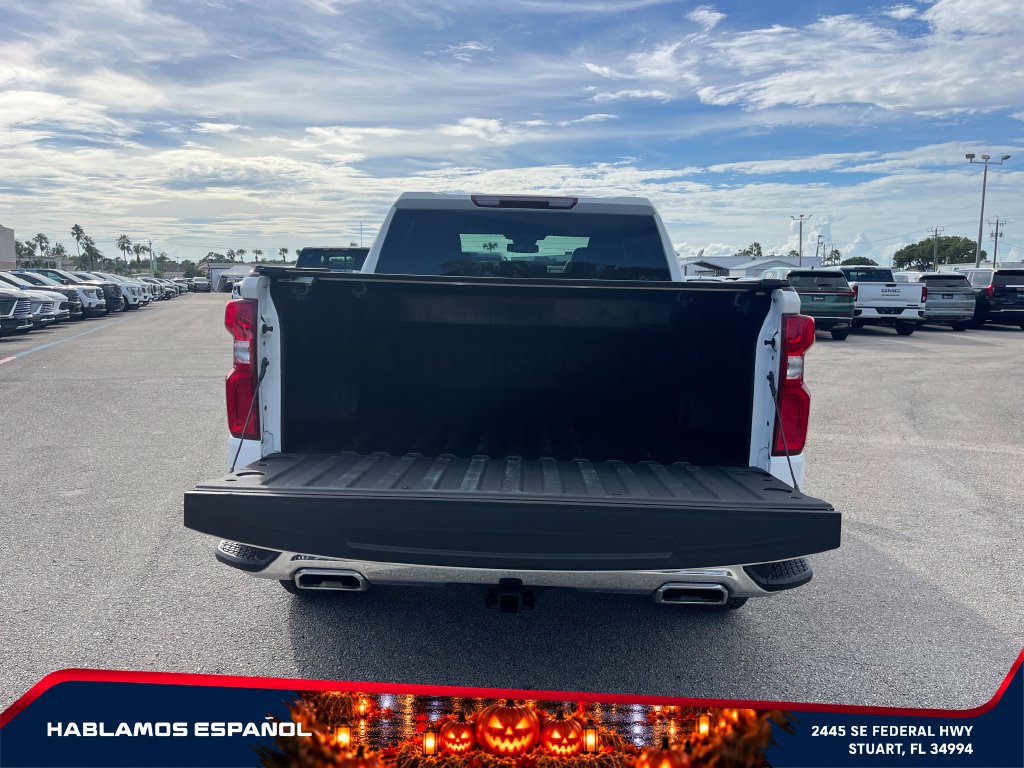 Used 2025 Chevrolet Silverado 1500 LTZ AWD/4WD image 16