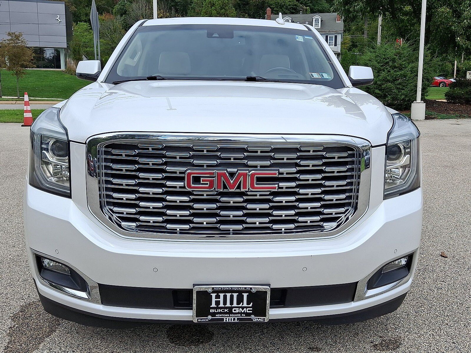 Used 2018 GMC Yukon XL Denali w/ Open Road Package AWD/4WD image 29