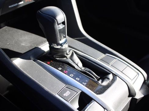 Used 2019 Honda Civic LX image 31