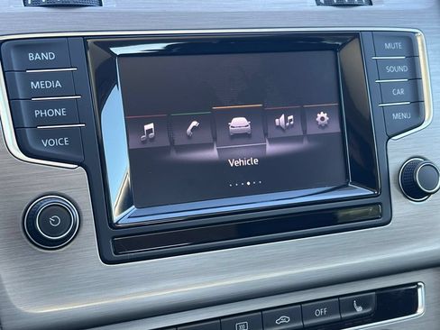 Used 2015 Volkswagen Golf SE w/ Lighting Package FWD image 21