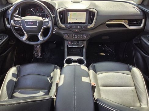 Used 2019 GMC Terrain Denali w/ Advanced Safety Package image 17