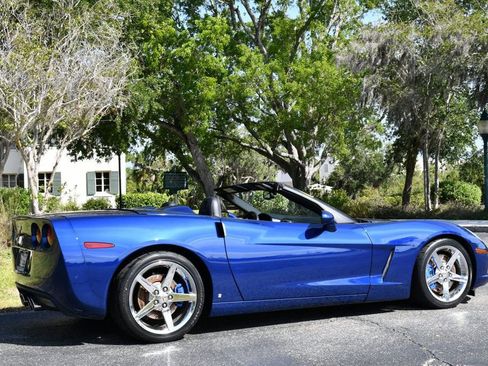 Used 2007 Chevrolet Corvette Convertible w/ Preferred Equipment Group RWD image 6