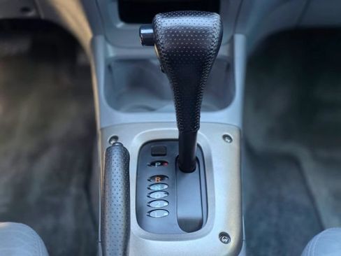 Used 2003 Toyota RAV4 2WD image 24