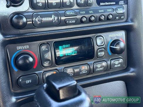 Used 2003 Chevrolet Corvette Coupe w/ Preferred Equipment Group RWD image 18