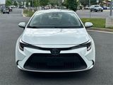 Used 2022 Toyota Corolla LE image 2