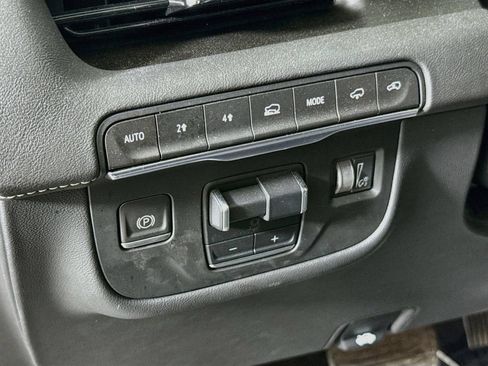 Used 2023 Cadillac Escalade Sport w/ Touring Package AWD/4WD image 10