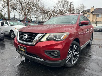 Used 2017 Nissan Pathfinder Platinum