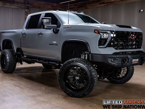 Used 2025 Chevrolet Silverado 2500 ZR2 w/ ZR2 Bison Edition image 1