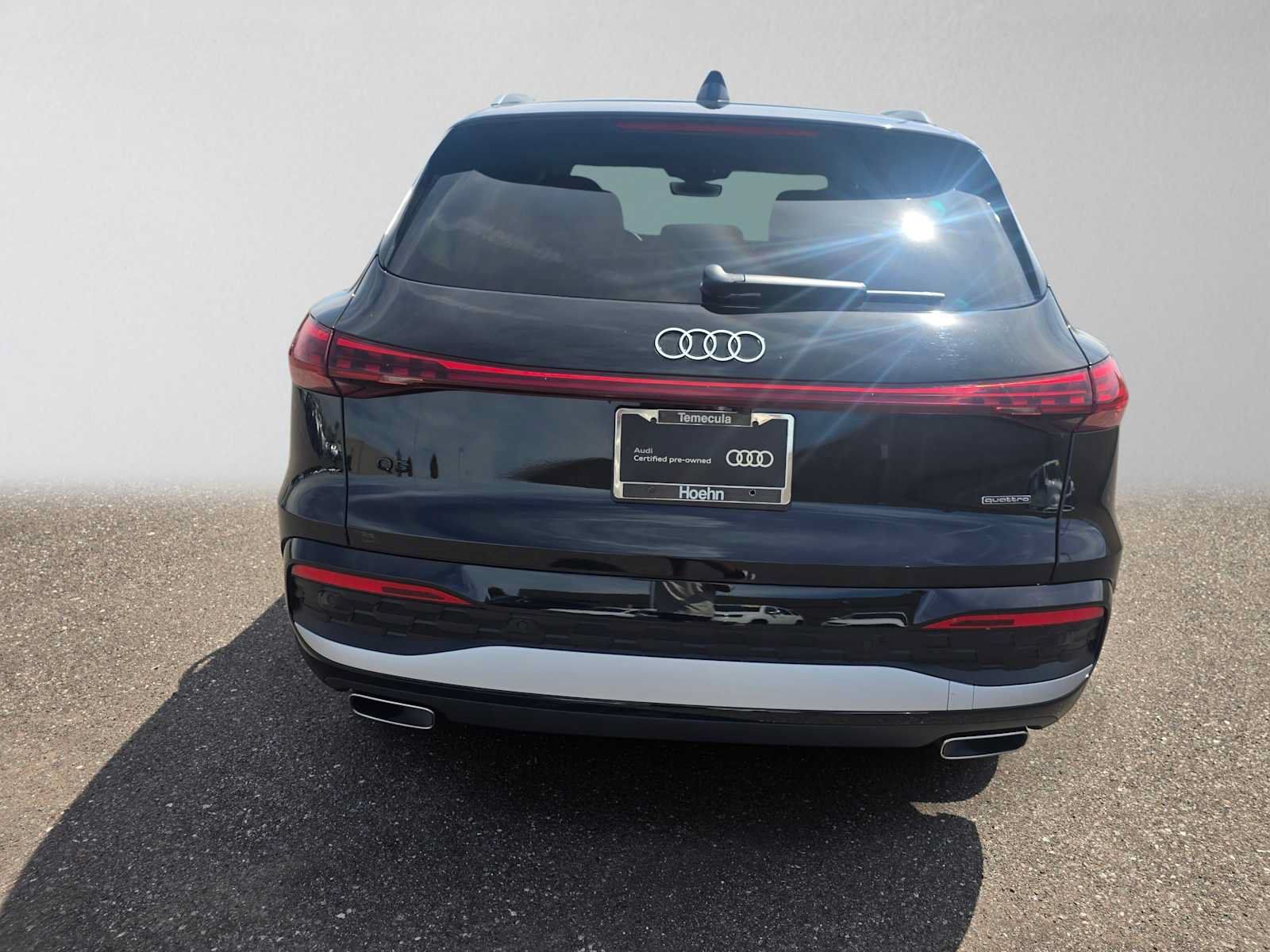 Used 2025 Audi Q5 Premium Plus w/ Premium Plus AWD/4WD image 4