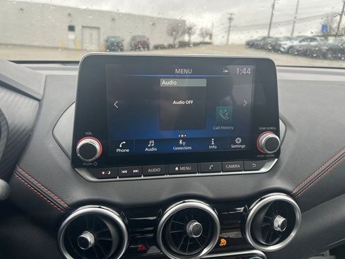 Certified 2025 Nissan Sentra SR w/ SR Premium Package image 15