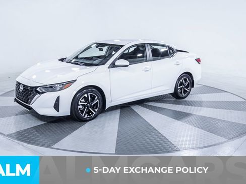 Used 2025 Nissan Sentra SV w/ All-Weather Package image 3