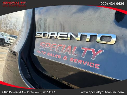 Used 2020 Kia Sorento LX image 15