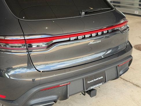 New 2026 Porsche Macan AWD/4WD image 38