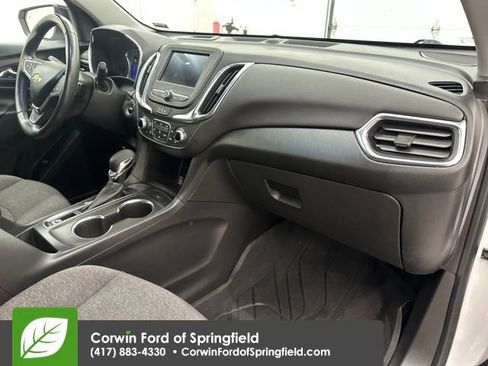 Used 2022 Chevrolet Equinox LT image 15