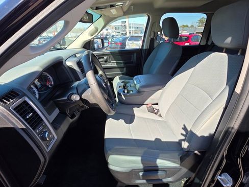 Used 2014 RAM 1500 Express w/ Black Ram 1500 Express Group image 10