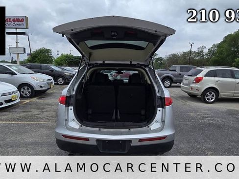 Used 2015 Lincoln MKT AWD w/ Equipment Group 201A image 27