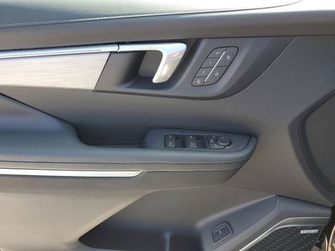 New 2026 Buick Enclave Preferred w/ Power Package FWD image 17