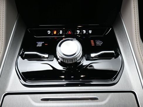 New 2026 Jeep Grand Wagoneer Limited AWD/4WD image 4