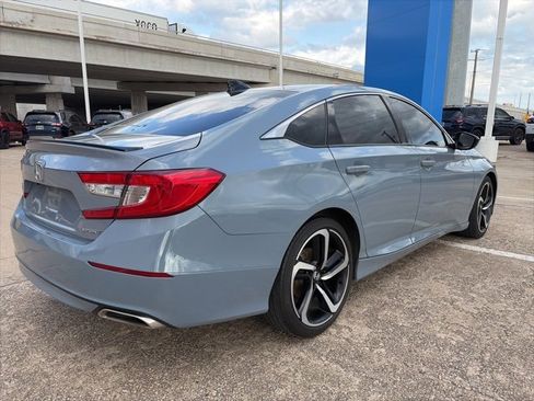 Used 2022 Honda Accord Sport image 4