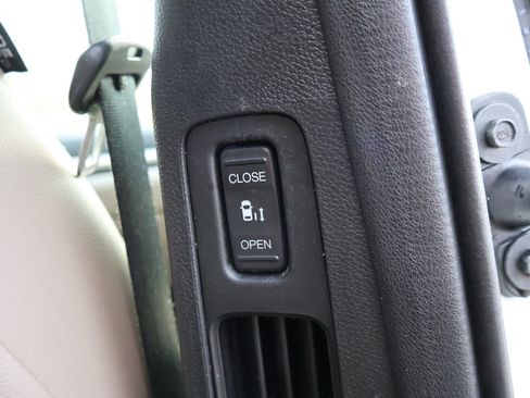 Used 2018 Honda Odyssey Elite image 19