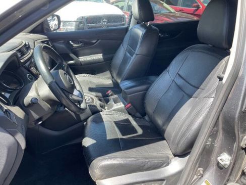 Used 2019 Nissan Rogue SL AWD/4WD image 12