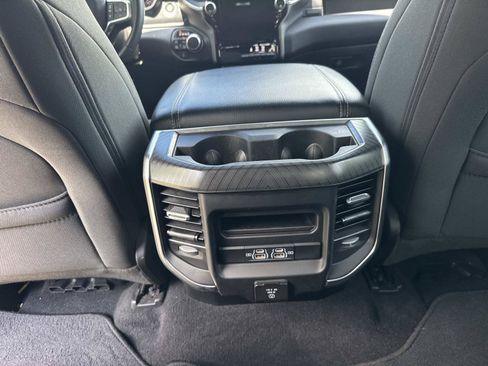 Used 2025 RAM 1500 Big Horn AWD/4WD image 15
