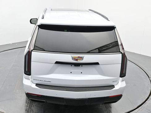 New 2026 Cadillac Escalade Platinum Sport w/ LPO, Floor Liner Package image 26