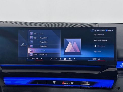 Used 2024 BMW 540i xDrive w/ Premium Package image 15