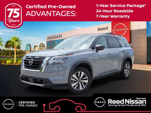 Certified 2024 Nissan Pathfinder SL FWD image 1