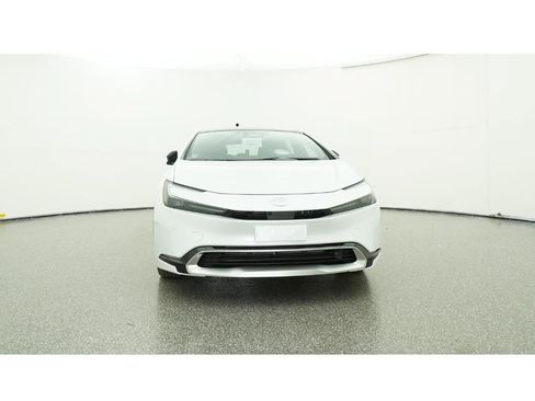 New 2026 Toyota Prius Plug-In Hybrid FWD image 31