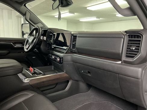 Certified 2024 GMC Sierra 2500 SLT w/ SLT Convenience Package image 28