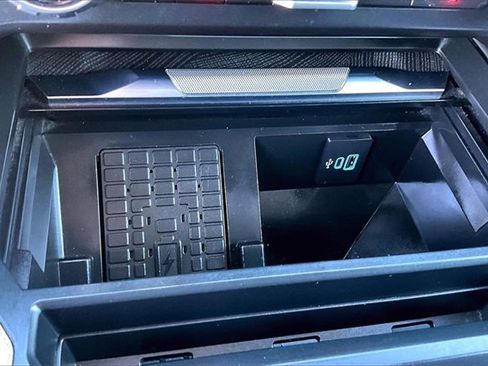 Used 2023 Ford F350 Platinum image 24