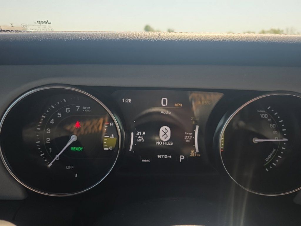 Used 2021 Jeep Wrangler Unlimited Sahara AWD/4WD image 46